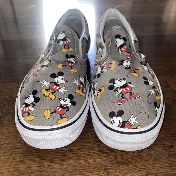 Vans Slip On X Disney‎ Mickey Mouse Size M11/W12.5 Slip On Gray Shoes Sneakers - Picture 3 of 13